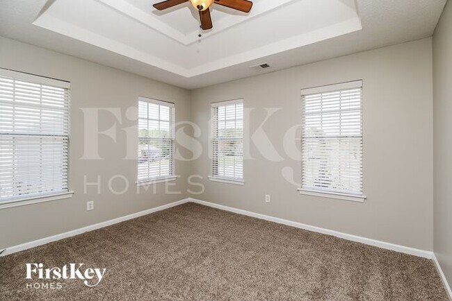 Building Photo - 132 Ashtonbrook Dr