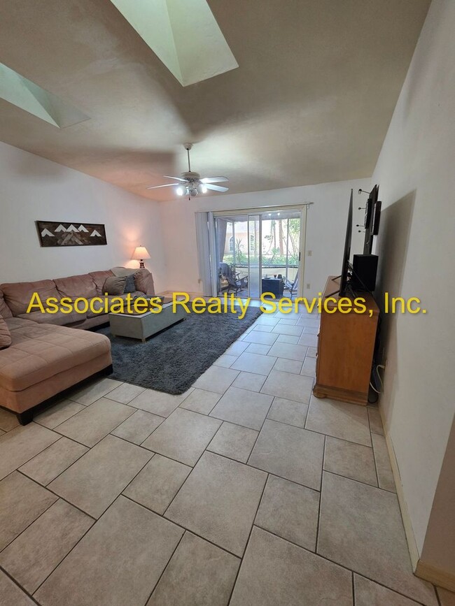 Building Photo - Mill Pond accross from G'ville Health and Fitness