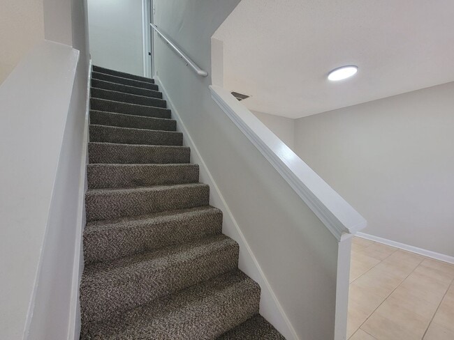 Building Photo - Quiet Comfort - Modern Home - HAFC Voucher...