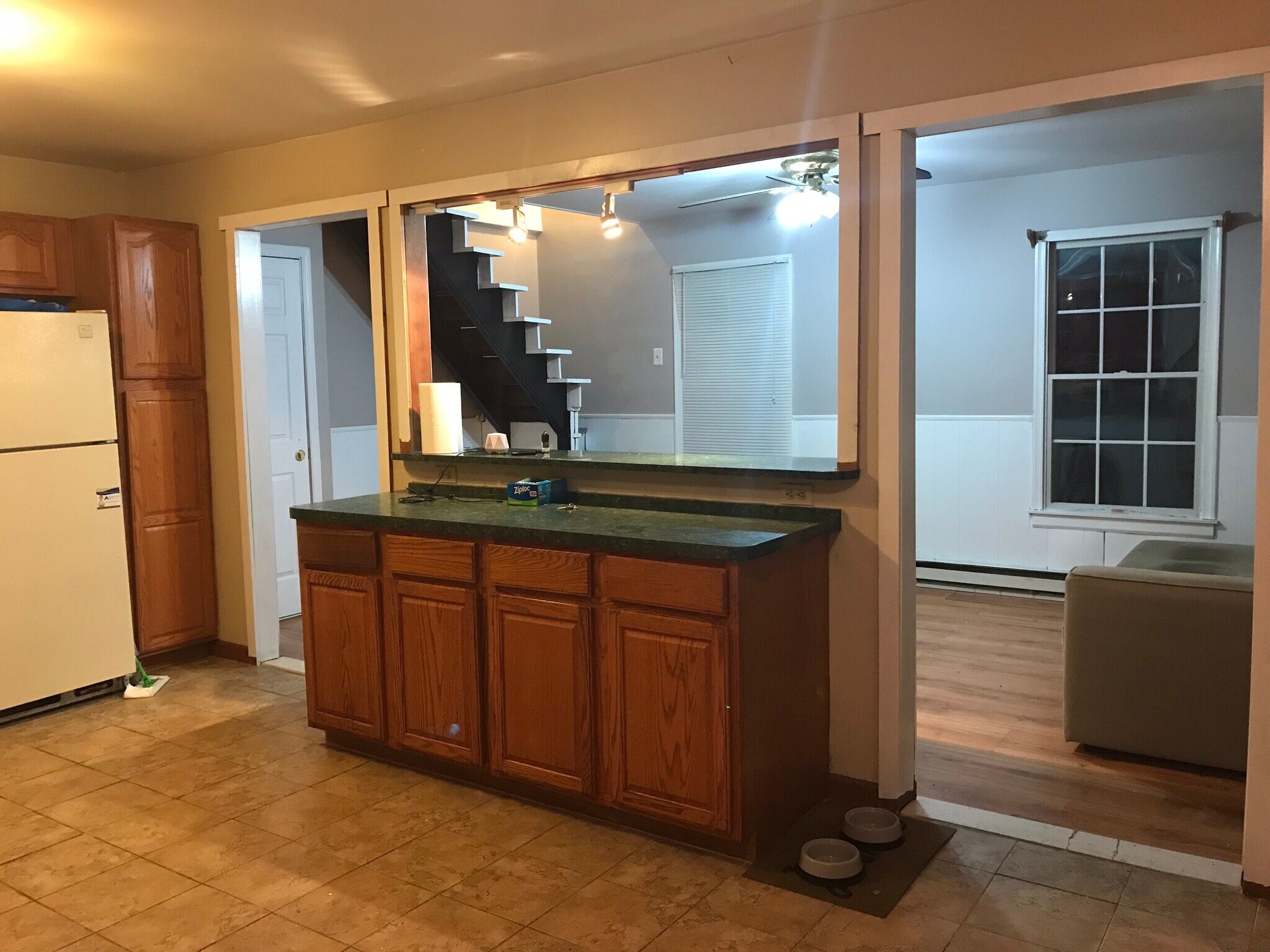 Building Photo - 201 Lock St