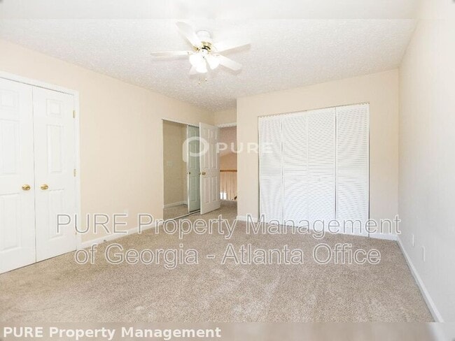 Building Photo - 624 Bedford Ct