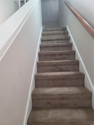 Building Photo - 2311 Balsam Dr