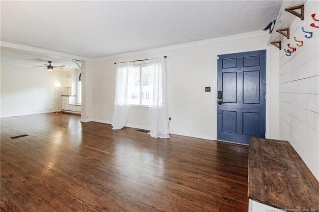 Building Photo - 2706 Colgate Dr