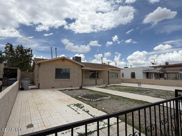 Building Photo - 401 Ramona Ave