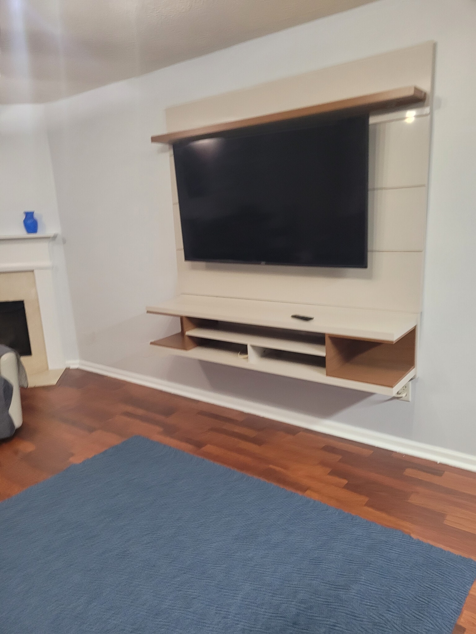 Building Photo - Room in Townhome on Waverly Hills Dr