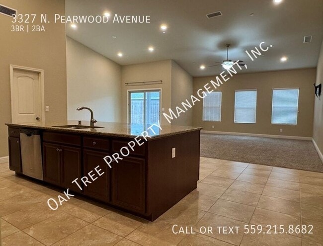 Building Photo - 3327 N Pearwood Ave