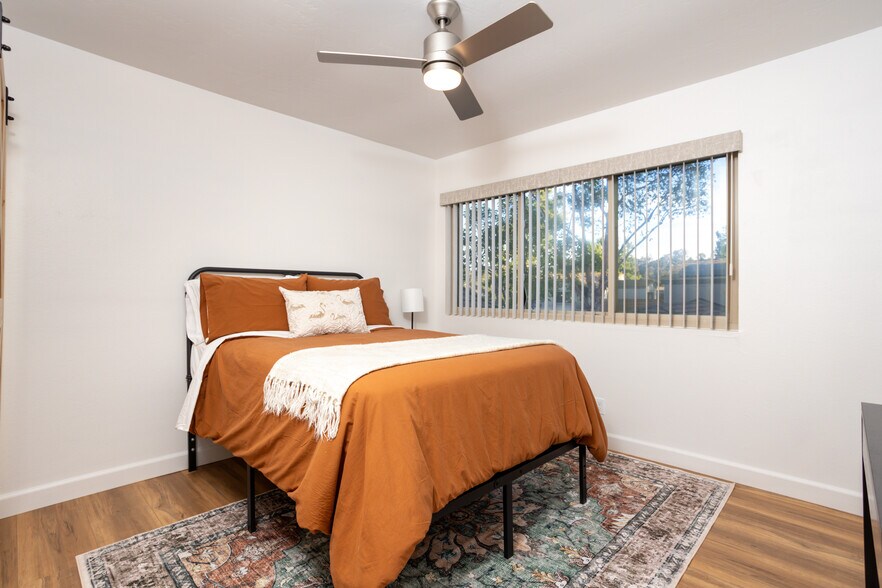 Building Photo - 5244 Edge Park Way