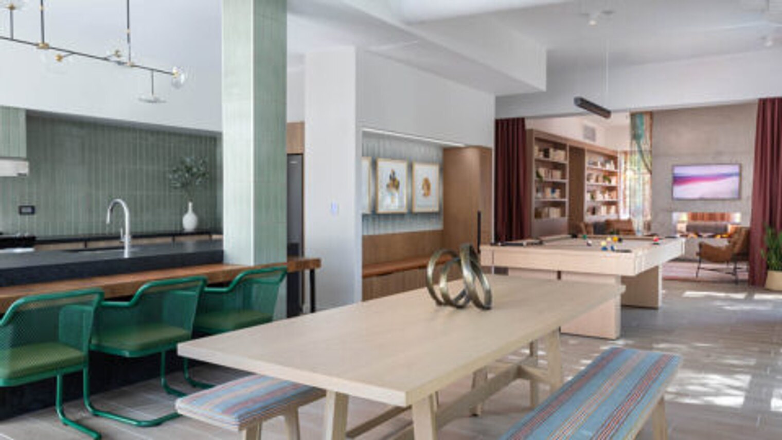 Building Photo - 3100 Esperanza Crossing