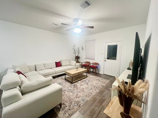 Building Photo - 23206 Wise Walk Dr