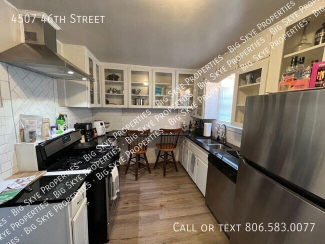 Building Photo - 4507 46th St