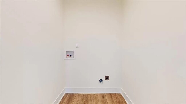 Building Photo - 3050 St Paul St