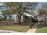 Building Photo - 5302 Avenue G   Unit B