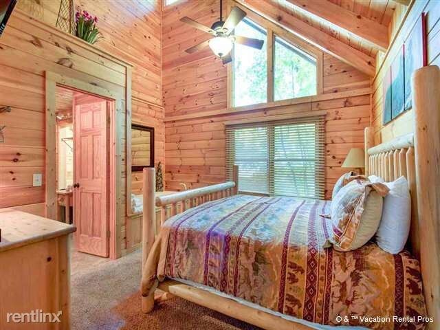 Building Photo - 356 Wild Orchid Way