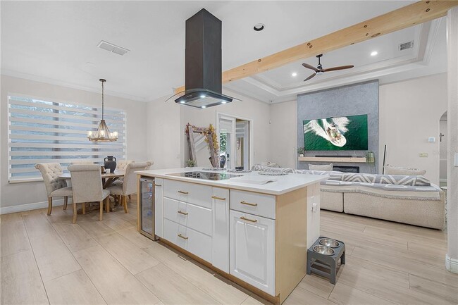 Building Photo - 1057 Island Pointe Dr