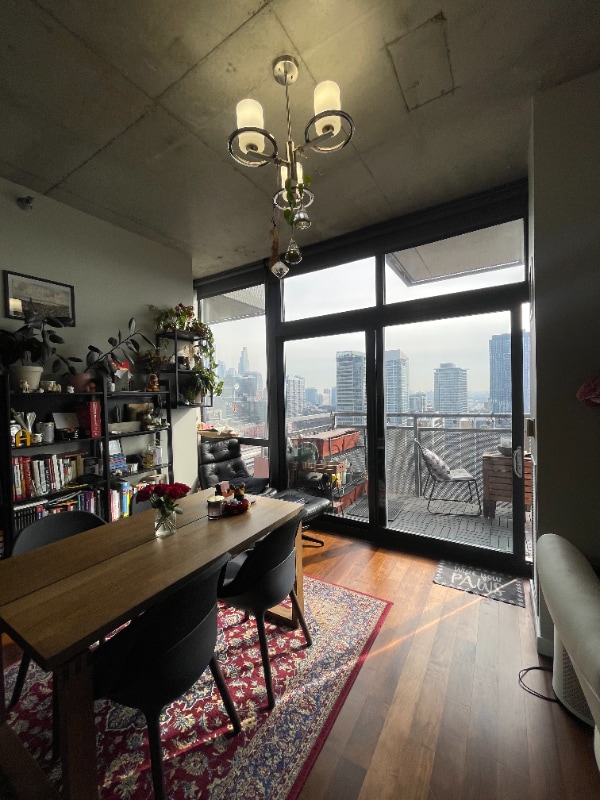 Building Photo - 235 W Van Buren St