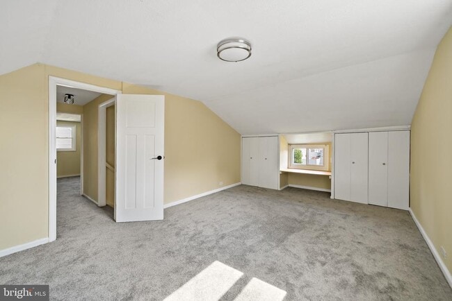 Building Photo - 508 Burgess St