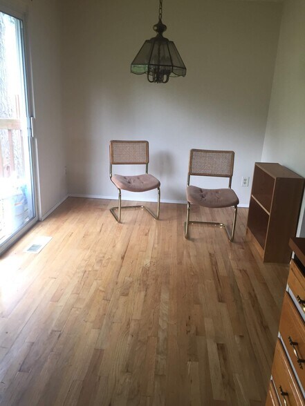 dinning room - 12312 NE 134th St