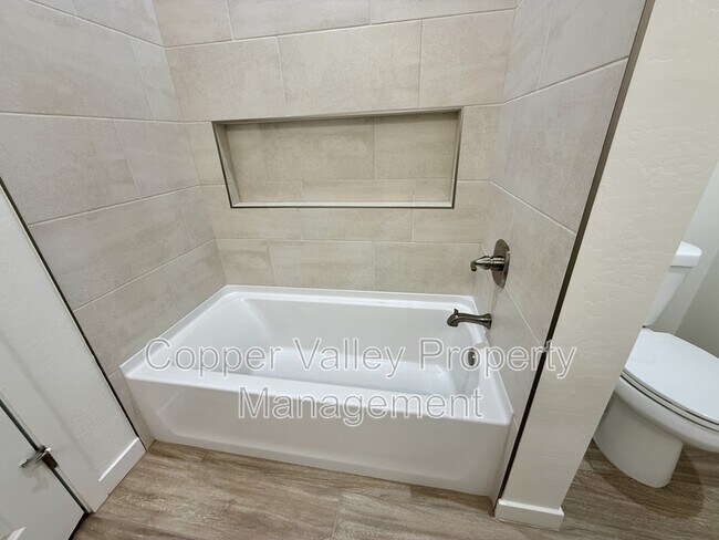 Building Photo - 40516 N 3rd Ave