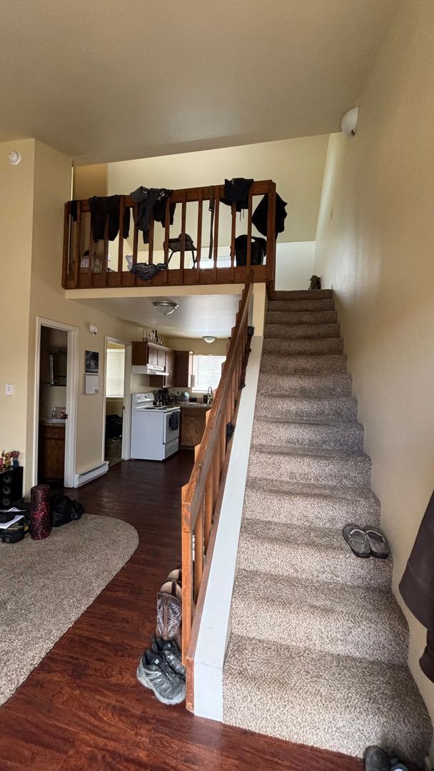 Building Photo - 6220 Forest Edge Rd