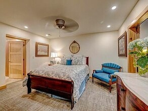 Building Photo - 1300 Burton St