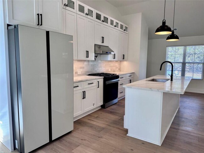 Building Photo - 5140 Tilly Mill Rd