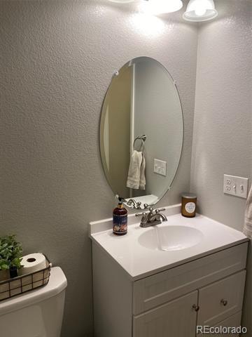 Building Photo - 7122 Golden Acacia Ln