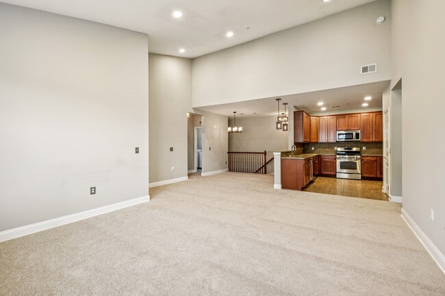 Building Photo - 1309 Meadow Brook Ct