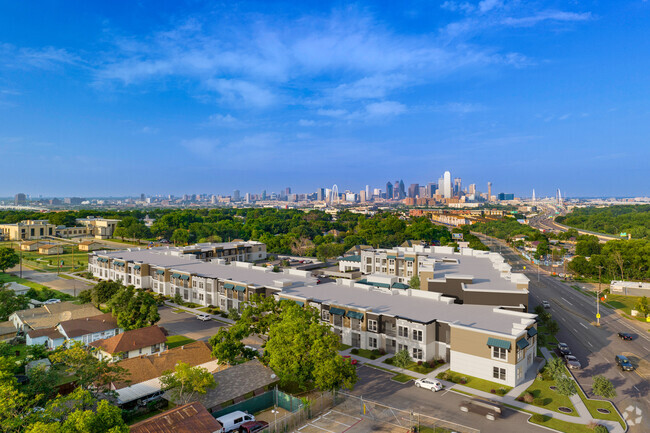 Building Photo - Mariposa at Western Heights