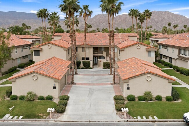 Building Photo - 55359 Winged Foot
