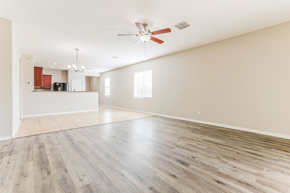 Building Photo - 7515 W Irwin Ave