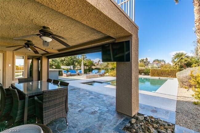 Building Photo - 54 Grossinger Ct