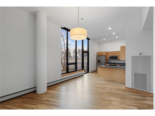 Building Photo - 1240 S 2nd St