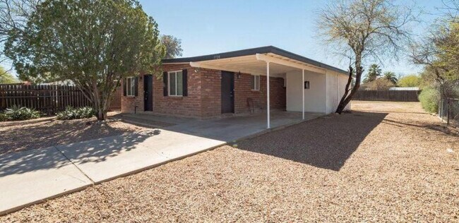 Building Photo - 5720 E Elida St, Tucson, AZ 85712