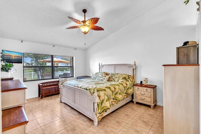 Building Photo - 8099 Cassia Dr