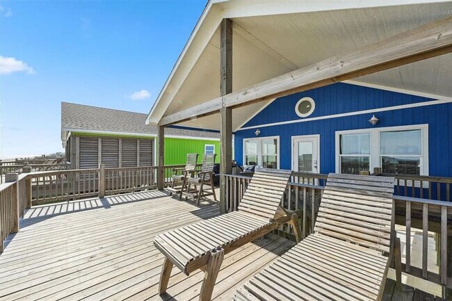 Building Photo - 1714 TX-87