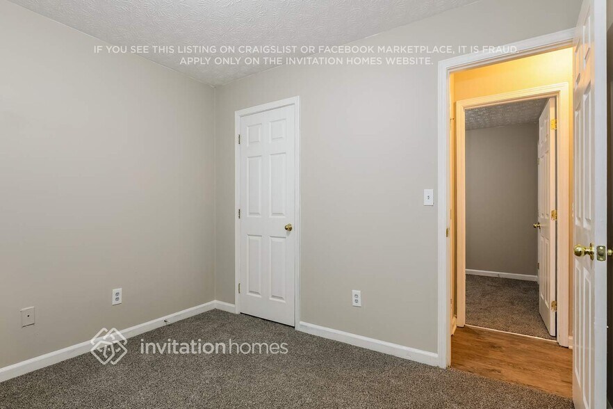 Building Photo - 309 Cedar Ln