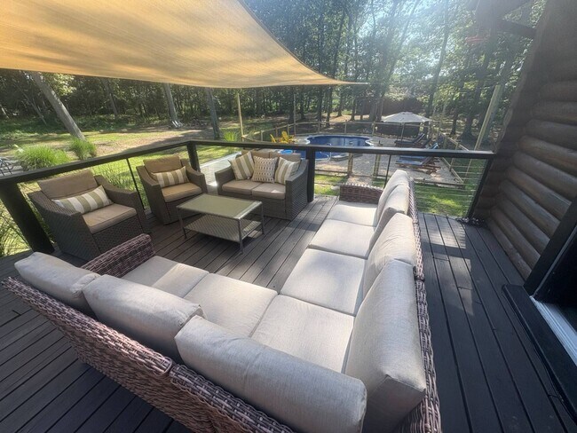 Building Photo - 1710 Gull Pond Ln