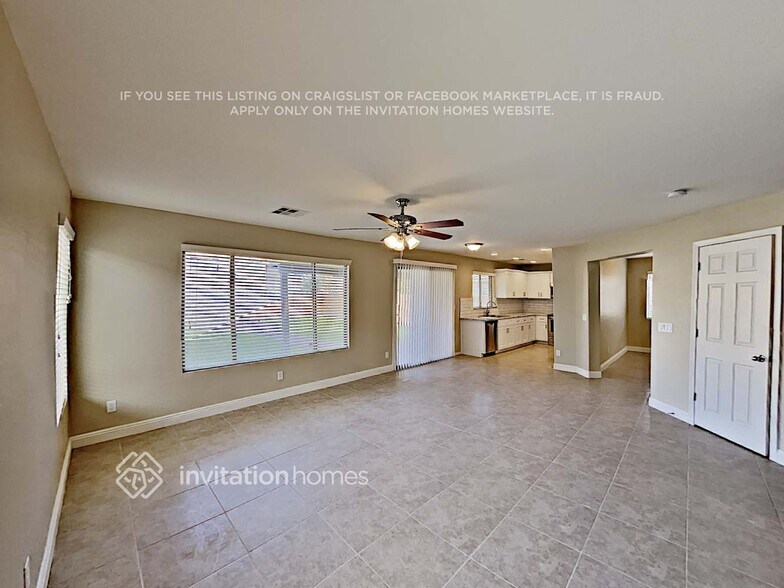 Building Photo - 2576 W Prospector Way