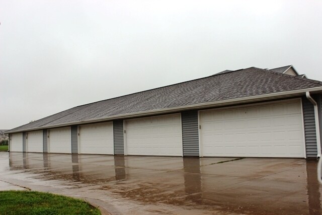 Building Photo - $1,450 | 3 Bedroom, 2 Bathroom Condo | Pet Friendly* | Available for July 1st, 2026 Move In!