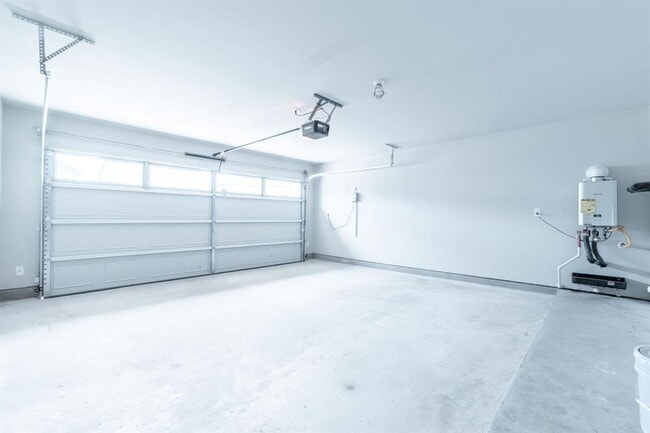 Building Photo - 2832 Mill Run Bnd