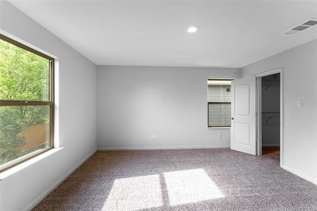 Building Photo - 1226 Parker Dr
