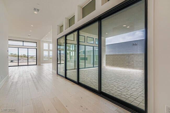 Building Photo - 10964 Rossa Peak Ave