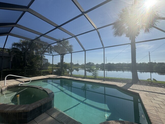 Building Photo - 333 Cipriani Way