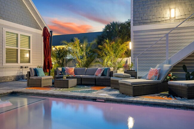 Building Photo - 5484 3rd St