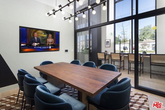 Building Photo - 11950 Erwin St