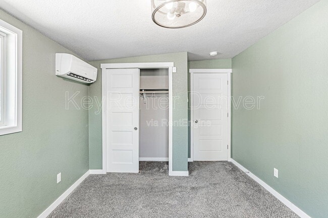 Building Photo - 6405 W Jefferson Pl