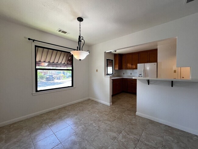 Building Photo - Charming 2 Bedroom, 2 Bathroom Home in Napa