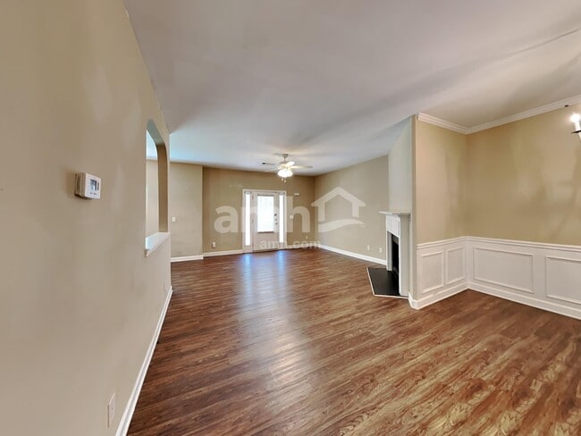 Building Photo - 191 Southwind Ln