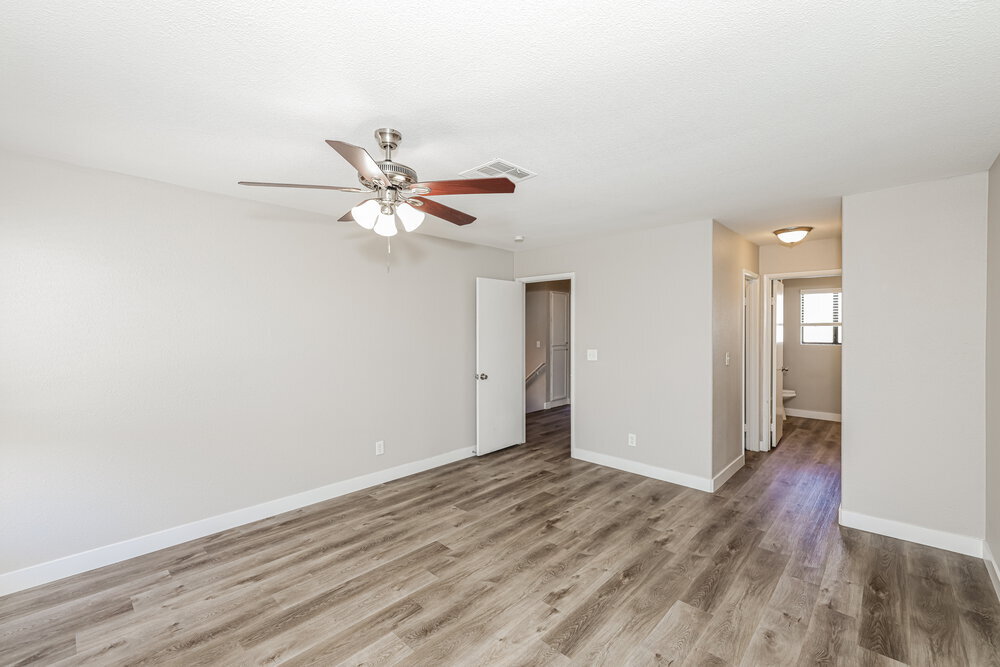 Building Photo - 2010 Waverly Cir