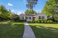 Building Photo - 2918 Delano Dr